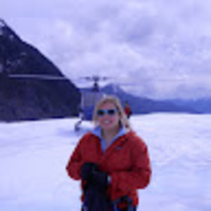 Meet your Posher, Carrie